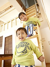子育て世代の家づくりなら、岐阜市のワンダーホームにおまかせください